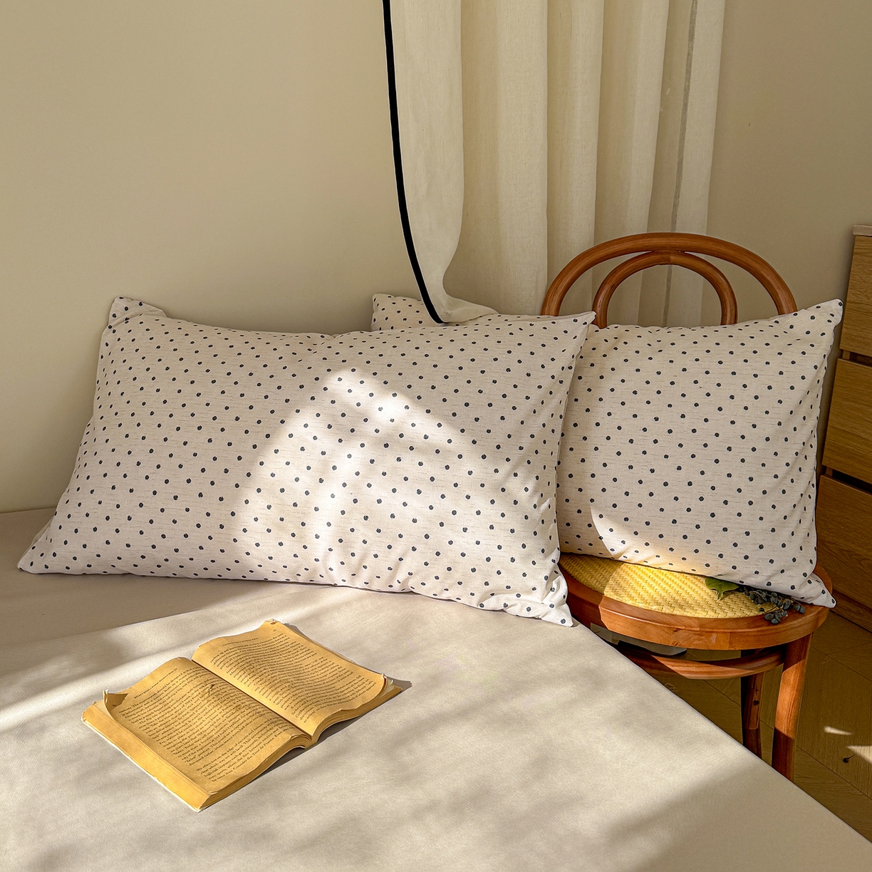 91家纺网 家纺一手货源 找家纺 竹合家纺 2026春夏新品色织棉麻棉纱系列皱皱纱四件套 清新波点