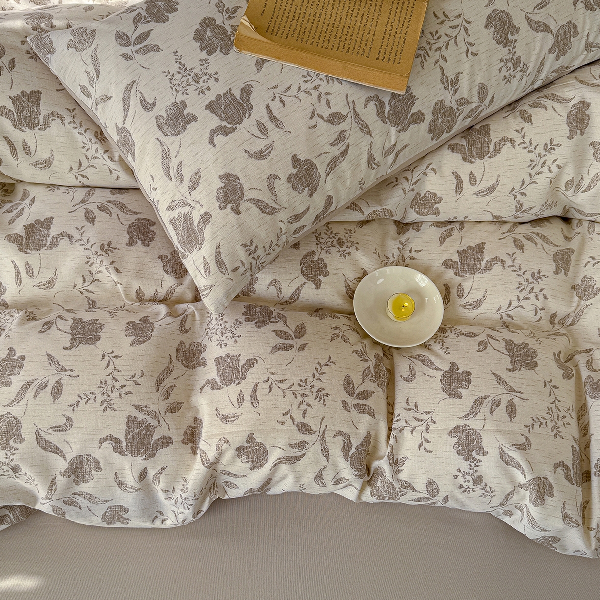 91家纺网 家纺一手货源 找家纺 竹合家纺 2026春夏新品色织棉麻棉纱系列皱皱纱四件套 素简