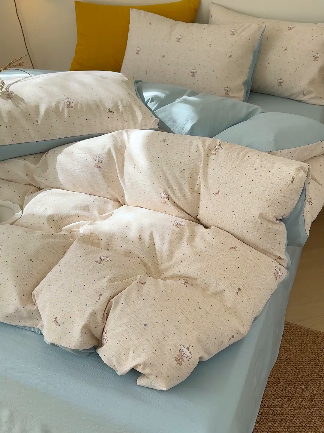 91家纺网 家纺一手货源 找家纺 竹合家纺 2026春夏新品色织棉麻棉纱系列皱皱纱四件套 旋转木马