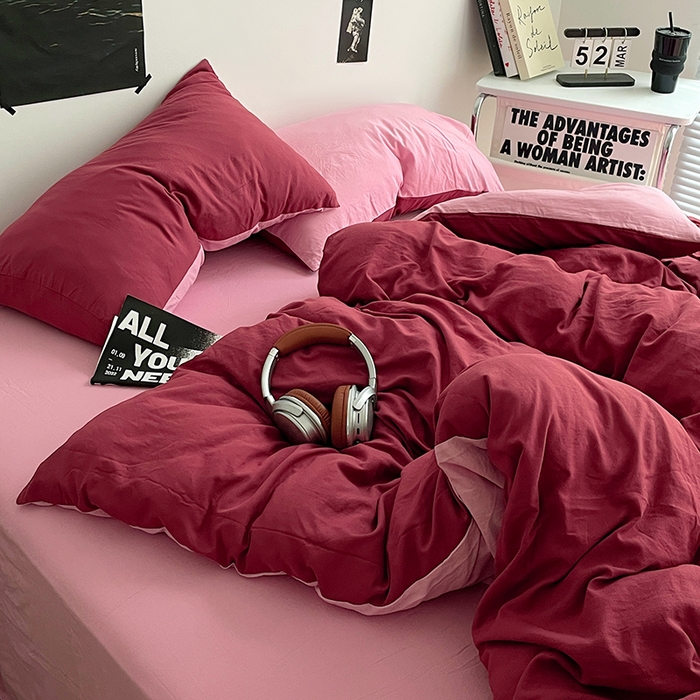 91家纺网 家纺一手货源 找家纺 卡斯诺家纺馆 2026新款水洗棉纯色双拼四件套（下载文件包含买家秀） 酒红浅粉