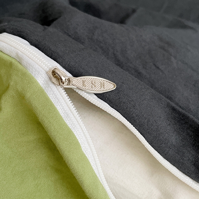 91家纺网 家纺一手货源 找家纺 卡斯诺家纺馆 2026新款水洗棉纯色双拼四件套（下载文件包含买家秀） 深灰茶绿