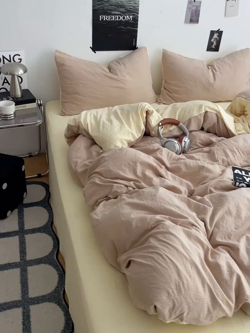 91家纺网 家纺一手货源 找家纺 卡斯诺家纺馆 2026新款水洗棉纯色双拼四件套（下载文件包含买家秀） 卡其奶黄