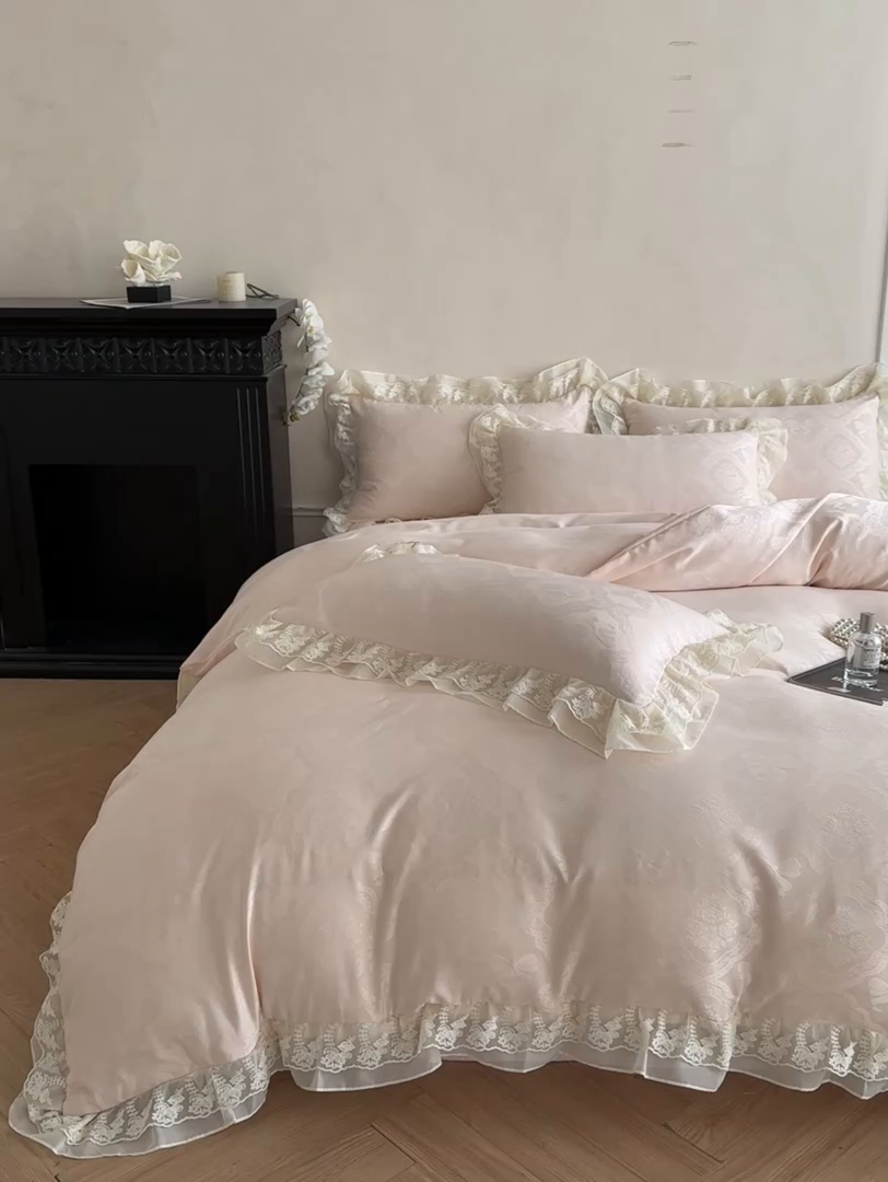 91家纺网 家纺一手货源 找家纺 你好美丽 2026新款水洗棉提花双层雪纺花边四件套-梦甜系列 梦甜玉