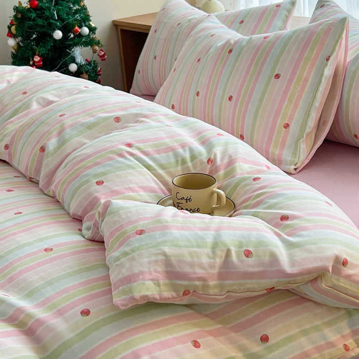 91家纺网 家纺一手货源 找家纺 仟网汇 2025新款全棉纯棉层纱四件套 草莓酱