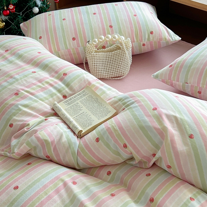 91家纺网 家纺一手货源 找家纺 仟网汇 2025新款全棉纯棉层纱四件套 草莓酱