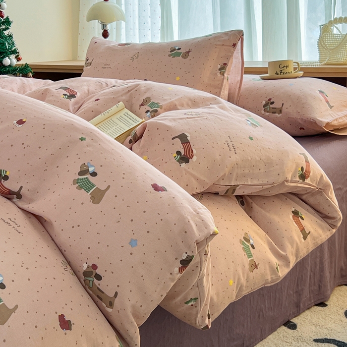 91家纺网 家纺一手货源 找家纺 仟网汇 2025新款全棉纯棉层纱四件套 狗狗派对