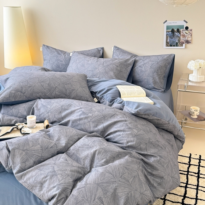 91家纺网 家纺一手货源 找家纺 女子家纺 2026新款40支斜纹全棉磨毛印花四件套 云影风华