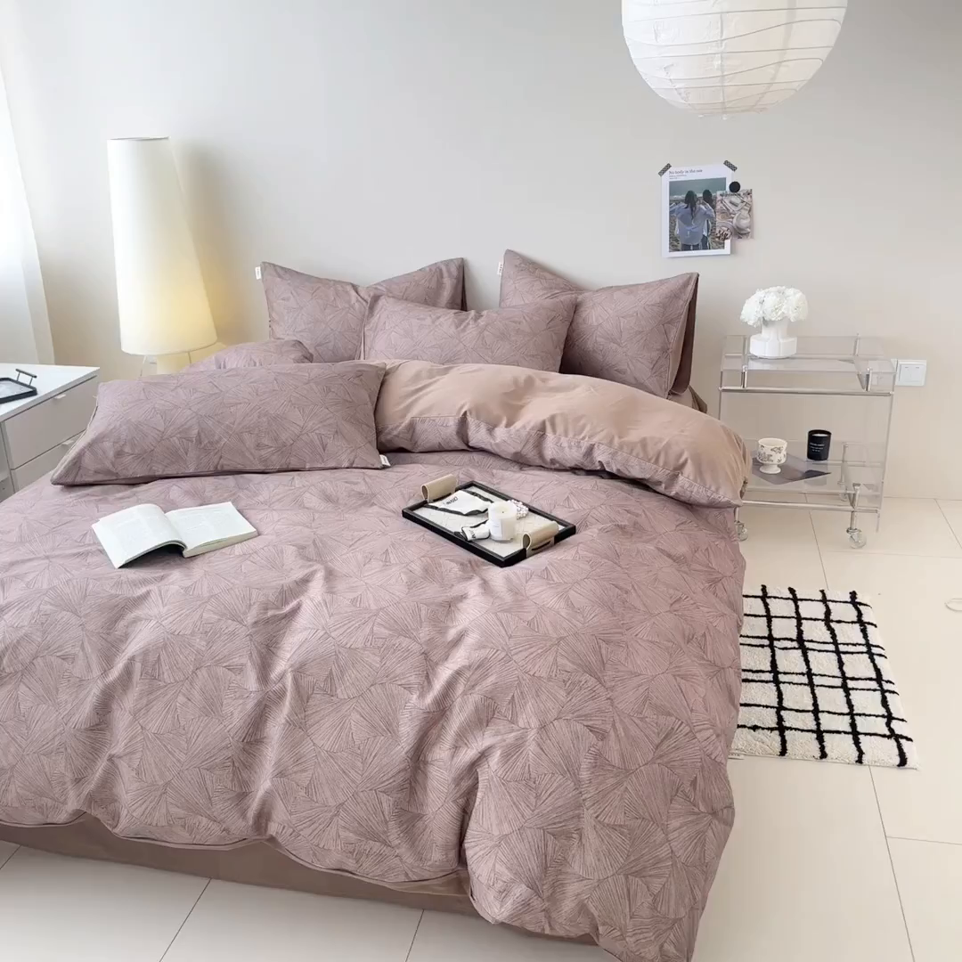 91家纺网 家纺一手货源 找家纺 女子家纺 2026新款40支斜纹全棉磨毛印花四件套 幽梦一品