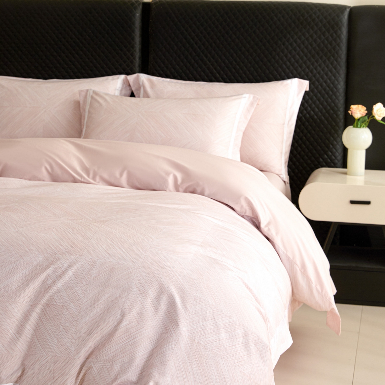 91家纺网 家纺一手货源 找家纺 新方向 2026新款数码印花50s双股全棉贡缎长绒棉四件套-星河（严格控价 标准328元 加大348元） 星河-蔷薇粉