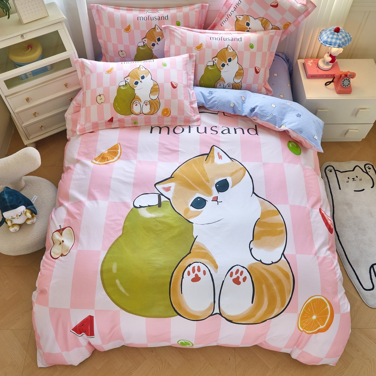 91家纺网 家纺一手货源 找家纺 蘭菲家纺 2026新款全棉大版鲨鱼猫套件-猫福系列四件套 水果珊迪-猫福.系列
