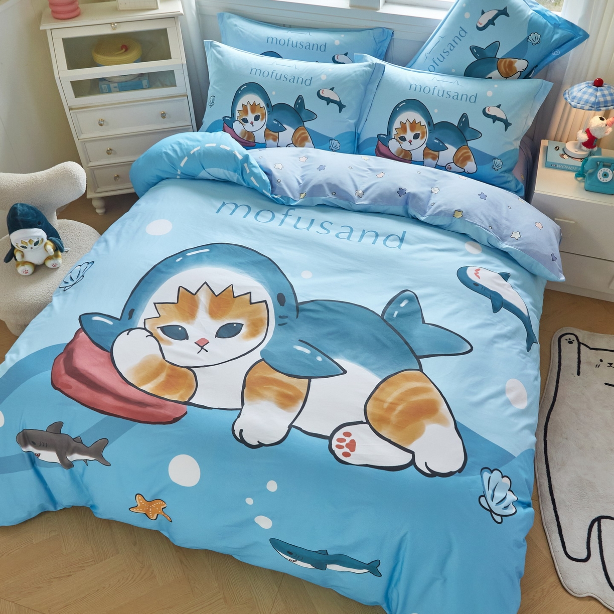 91家纺网 家纺一手货源 找家纺 蘭菲家纺 2026新款全棉大版鲨鱼猫套件-猫福系列四件套 珊迪沙滩季-猫福系列