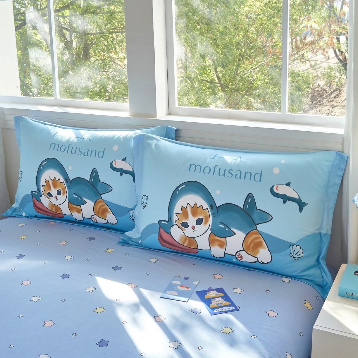 91家纺网 家纺一手货源 找家纺 蘭菲家纺 2026新款全棉大版鲨鱼猫套件-猫福系列四件套 珊迪沙滩季-猫福系列