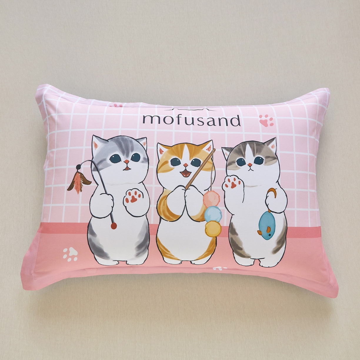 91家纺网 家纺一手货源 找家纺 （总）蘭菲家纺 2026新款全棉大版鲨鱼猫套件-猫福系列单枕套