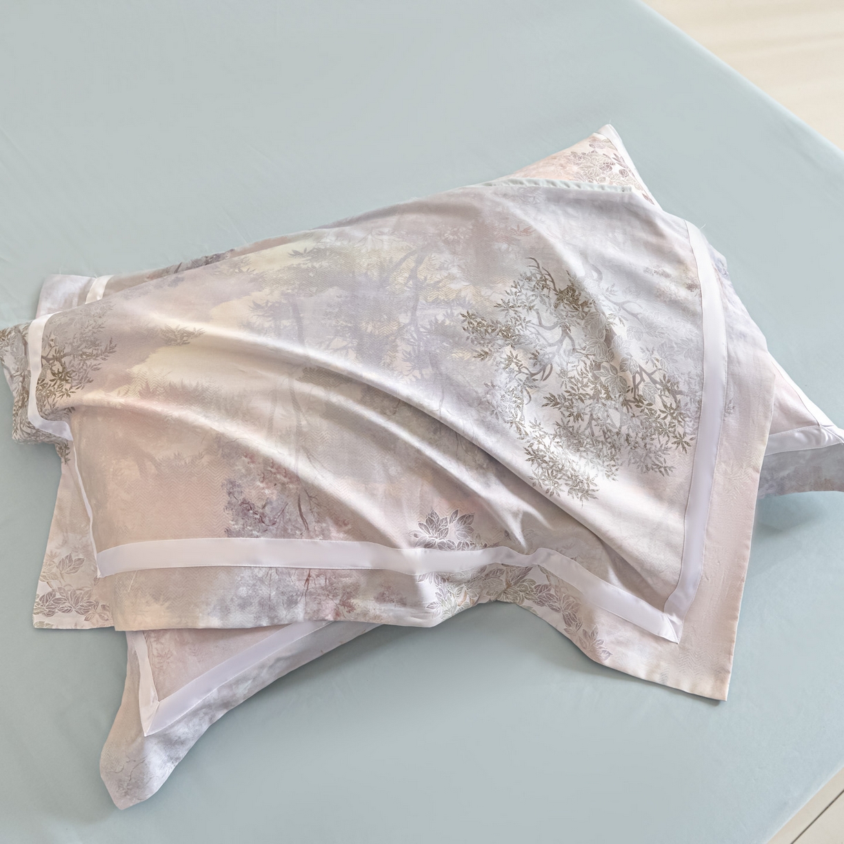 91家纺网 家纺一手货源 找家纺 新方向 【控价】2026新款数码印花50s双股全棉贡缎长绒棉四件套-盛世（严格控价 标准328元 加大348元） 盛世-星月蓝