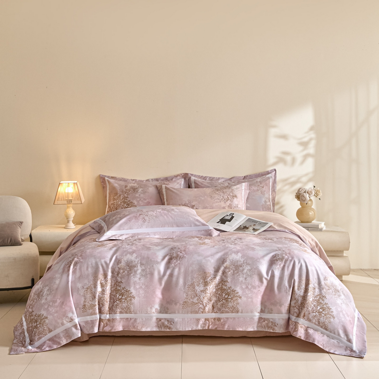 91家纺网 家纺一手货源 找家纺 新方向 【控价】2026新款数码印花50s双股全棉贡缎长绒棉四件套-盛世（严格控价 标准328元 加大348元） 盛世-蔷薇粉