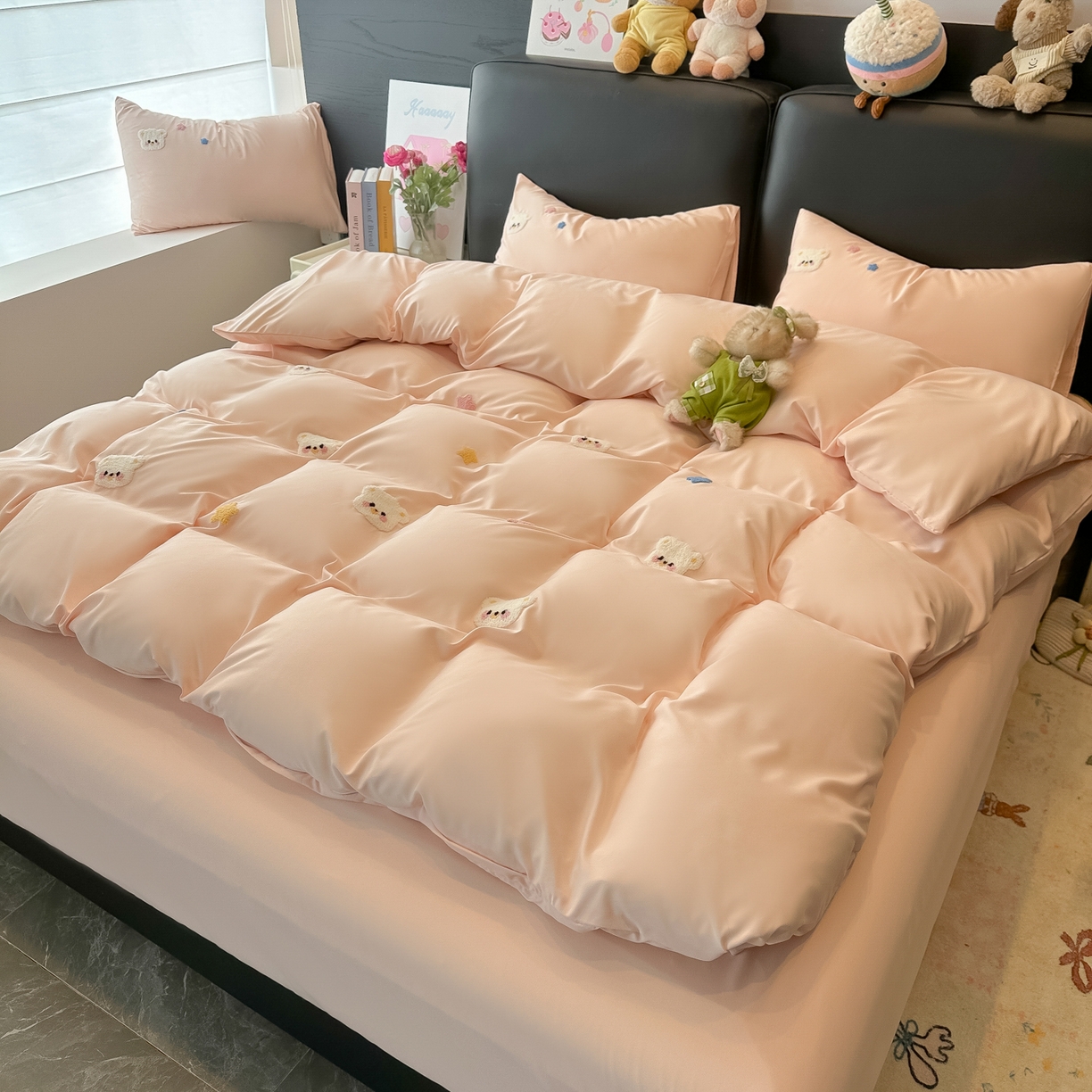 韩巢家纺 2026新款水洗棉毛巾绣四件套 幸运熊-浅粉