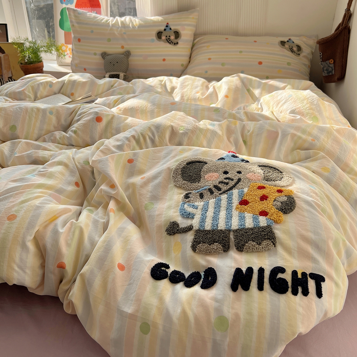 91家纺网 家纺一手货源 找家纺 沐芷 2026 【提供买家秀】水洗棉四件套毛巾绣A类仿棉床上用品床单被套三件套可爱小清新 毛巾绣-晚安小象