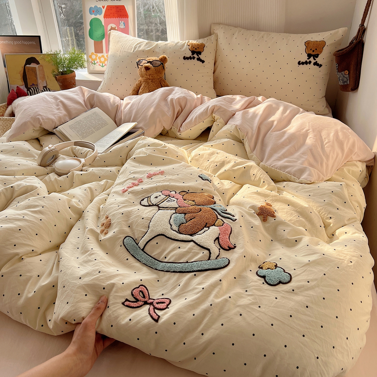 91家纺网 家纺一手货源 找家纺 沐芷 2026 【提供买家秀】水洗棉四件套毛巾绣A类仿棉床上用品床单被套三件套可爱小清新 毛巾绣-木马小熊