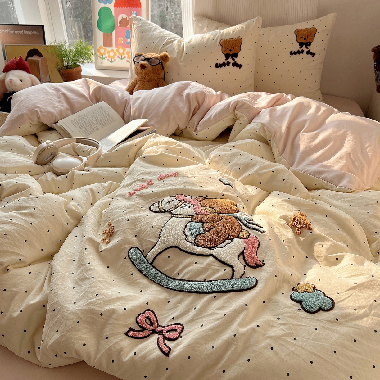 91家纺网 家纺一手货源 找家纺 沐芷 2026 【提供买家秀】水洗棉四件套毛巾绣A类仿棉床上用品床单被套三件套可爱小清新 毛巾绣-木马小熊