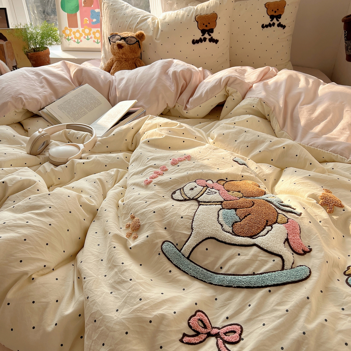 91家纺网 家纺一手货源 找家纺 沐芷 2026 【提供买家秀】水洗棉四件套毛巾绣A类仿棉床上用品床单被套三件套可爱小清新 毛巾绣-木马小熊