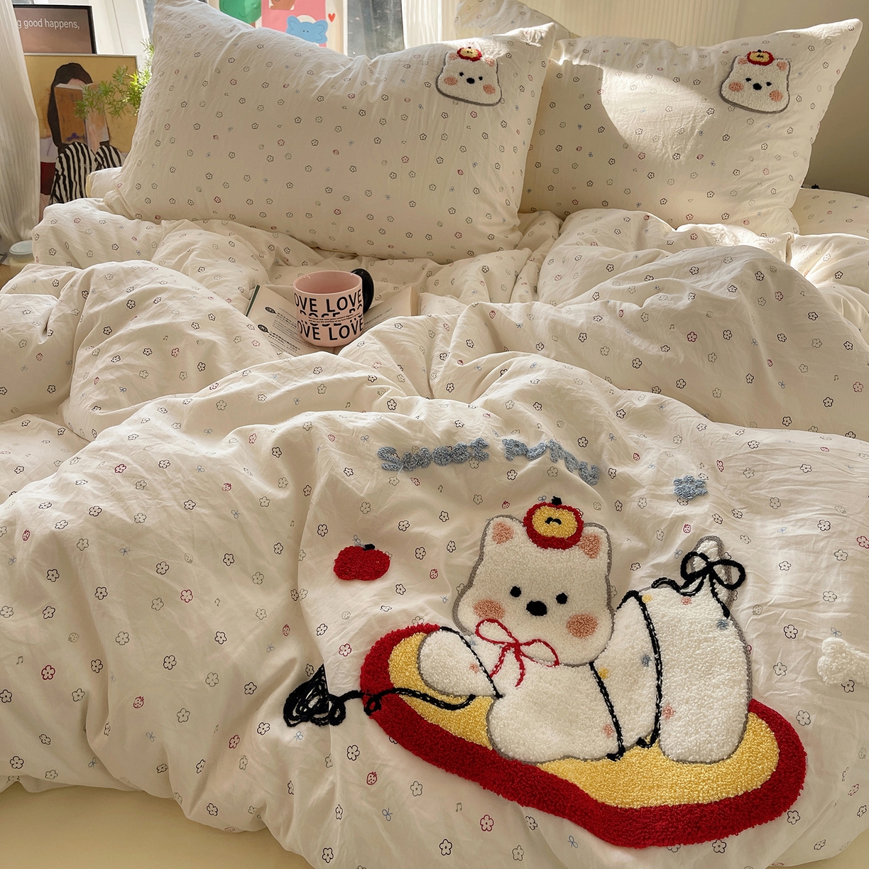 91家纺网 家纺一手货源 找家纺 沐芷 2026 【提供买家秀】水洗棉四件套毛巾绣A类仿棉床上用品床单被套三件套可爱小清新 毛巾绣-线球大作战