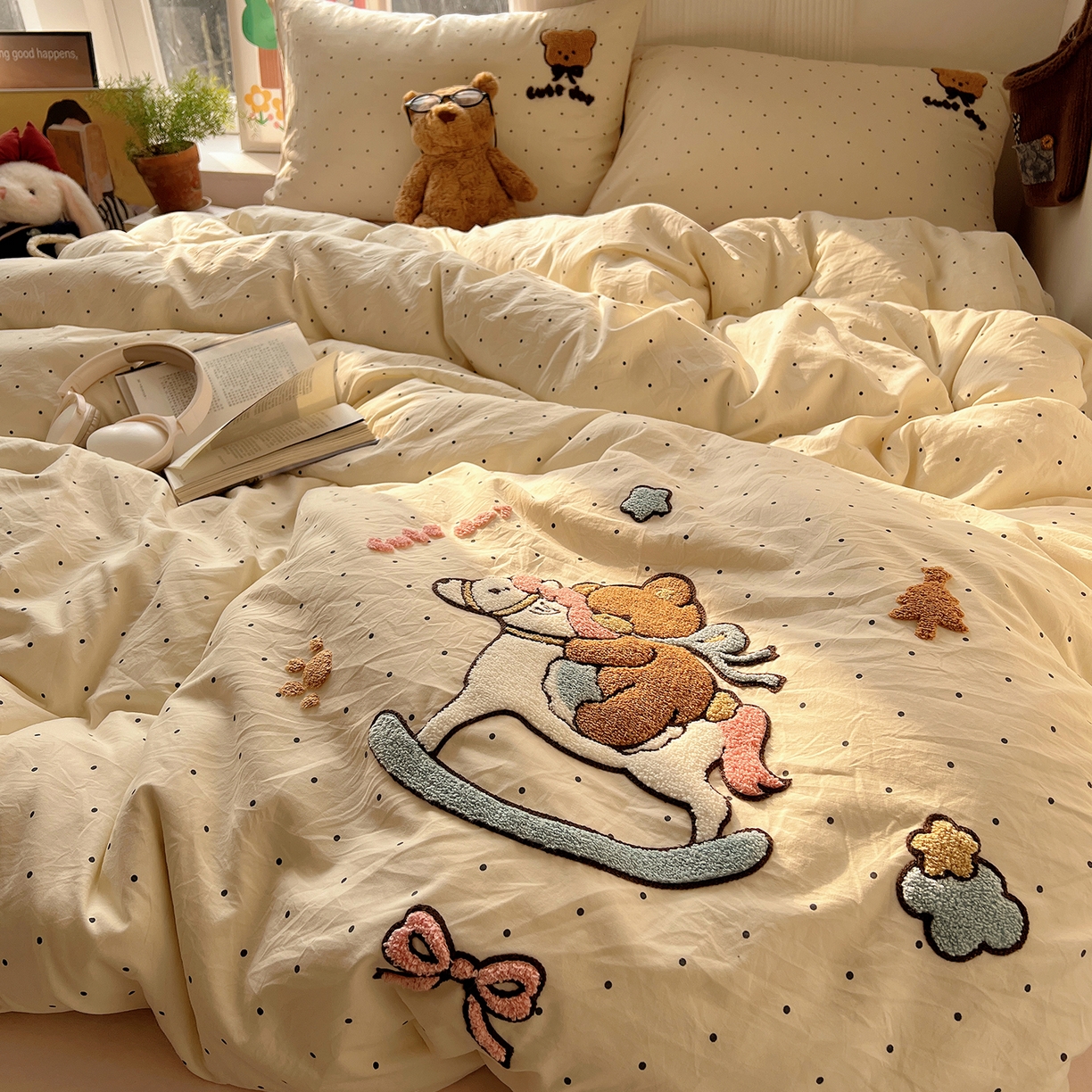 91家纺网 家纺一手货源 找家纺 沐芷 2026 【提供买家秀】水洗棉四件套毛巾绣A类仿棉床上用品床单被套三件套可爱小清新 毛巾绣-木马小熊