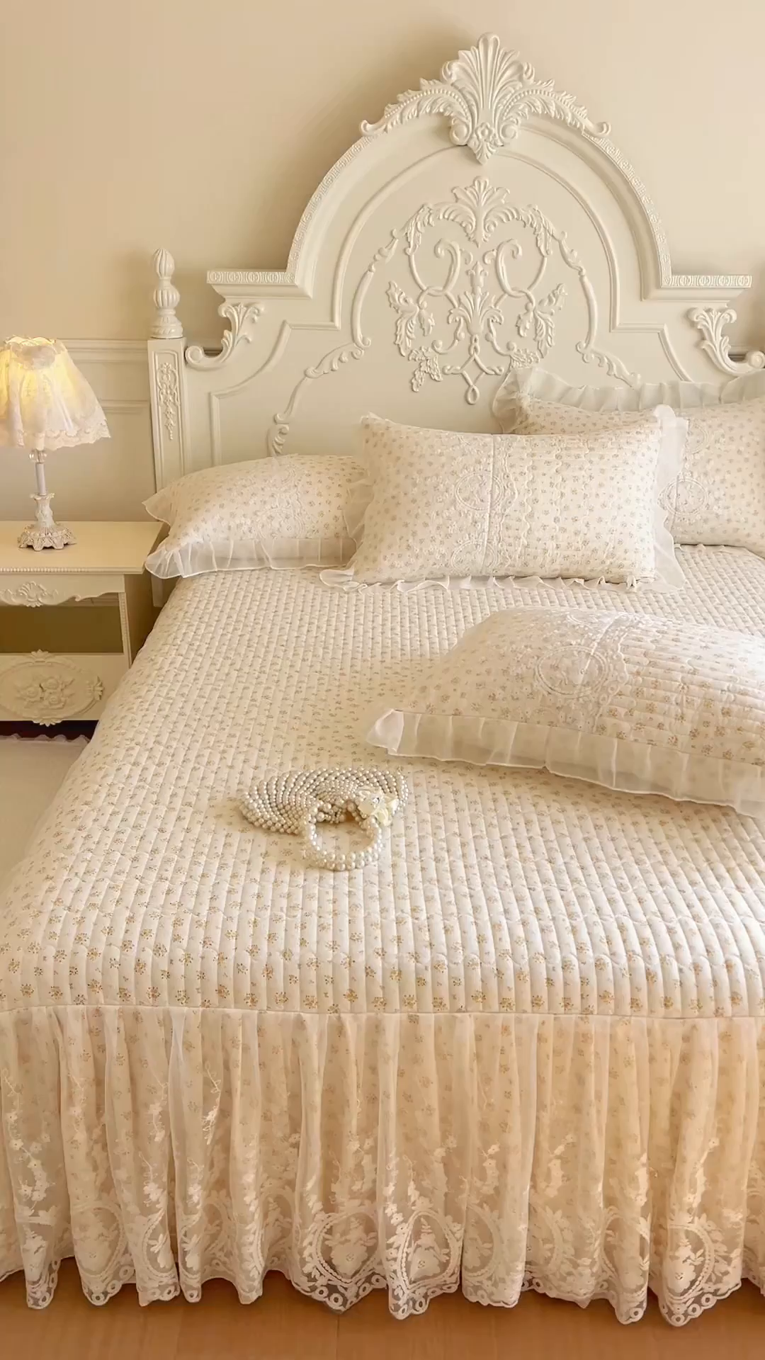 91家纺网 家纺一手货源 找家纺 恋尚 2026新款云感棉床笠式床裙（控价120元起） 轻香梦