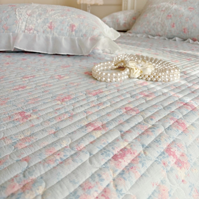 91家纺网 家纺一手货源 找家纺 恋尚 2026新款云感棉床笠式床裙四件套（控价225起） 迷雾清影