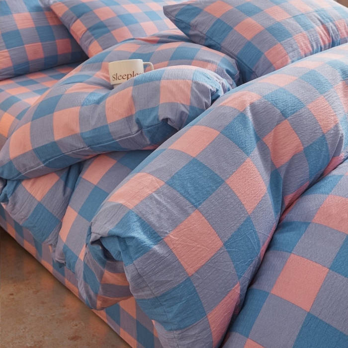 91家纺网 家纺一手货源 找家纺 友承家纺 2026最新款水洗棉无印风双层纱木棉四件套被套床单卧室床上用品学生宿舍被罩三件套床单枕套 蓝彩格