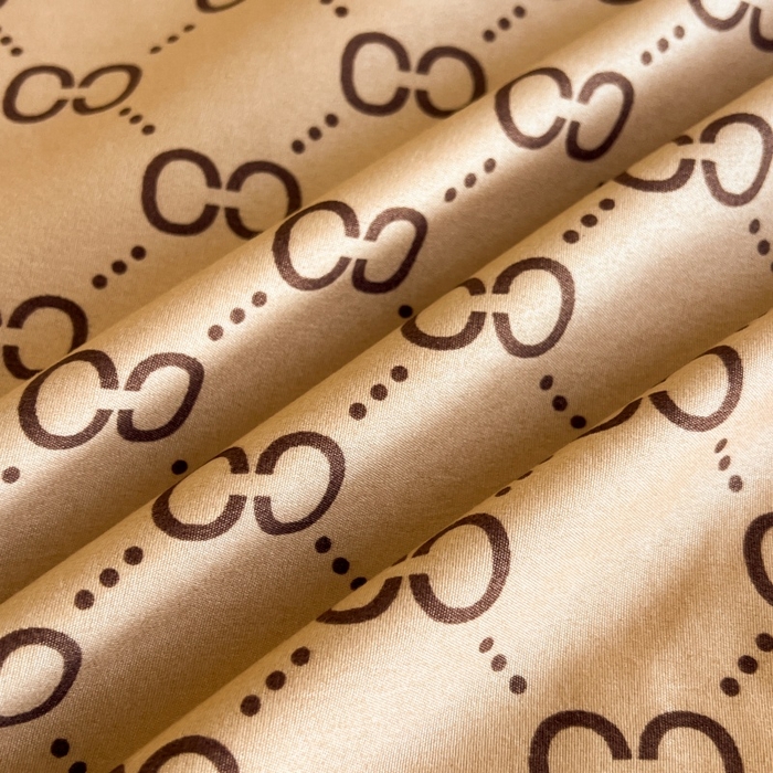 91家纺网 家纺一手货源 找家纺 友承家纺 2026新款床上用品加厚磨毛大牌风四件套春夏床单磨毛被套高级奢华宿舍三件套欧洲站 卡其酷