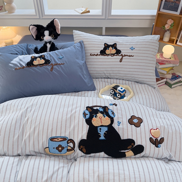 91家纺网 家纺一手货源 找家纺 （总）炫拼家纺 2026新款多巴胺系列A类全棉40支水洗棉卡通毛巾绣四件套