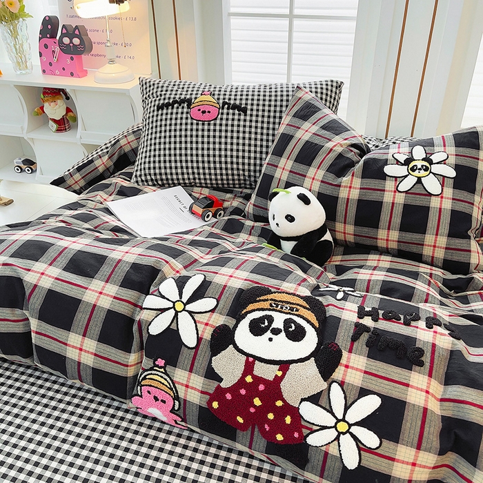 91家纺网 家纺一手货源 找家纺 炫拼家纺 2026新款多巴胺系列A类全棉40支水洗棉卡通毛巾绣四件套 多巴胺-快乐时光