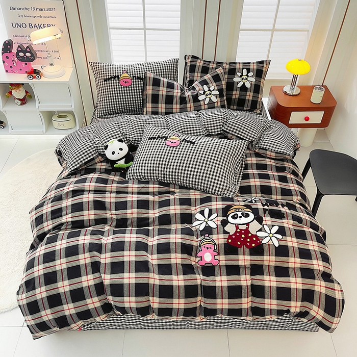 91家纺网 家纺一手货源 找家纺 炫拼家纺 2026新款多巴胺系列A类全棉40支水洗棉卡通毛巾绣四件套 多巴胺-快乐时光