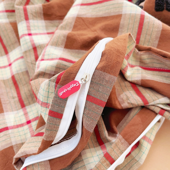 91家纺网 家纺一手货源 找家纺 炫拼家纺 2026新款多巴胺系列A类全棉40支水洗棉卡通毛巾绣四件套 多巴胺-面包熊