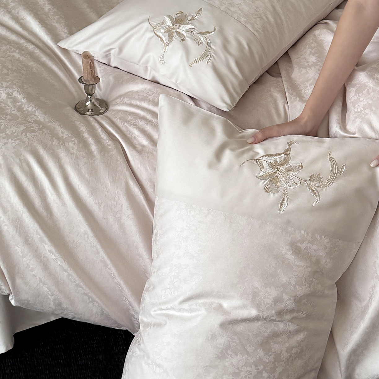 91家纺网 家纺一手货源 找家纺 （总）鹿班家居 2026春季新品100S长绒棉提花刺绣系列四件套-兰心幽怀（标准会员-20元）