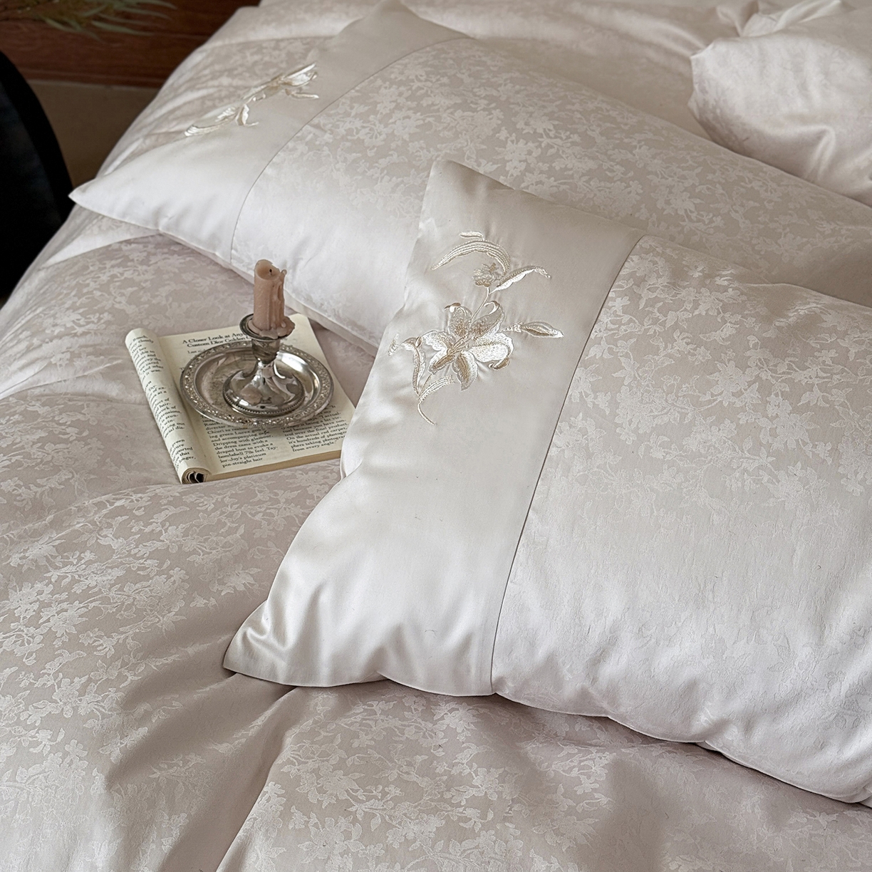 91家纺网 家纺一手货源 找家纺 （总）鹿班家居 2026春季新品100S长绒棉提花刺绣系列四件套-兰心幽怀（标准会员-20元）