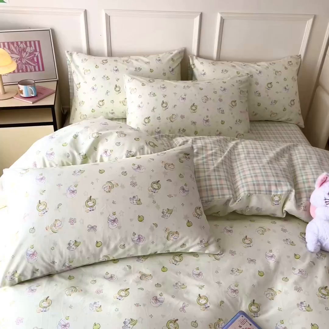 91家纺网 家纺一手货源 找家纺 西引力 2026新款40支全棉斜纹印花单枕套 绿苹果猫猫