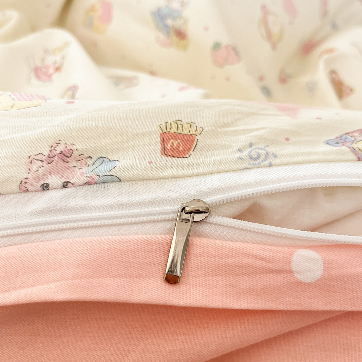 91家纺网 家纺一手货源 找家纺 西引力 2026新款40支全棉斜纹印花单枕套 生日派对