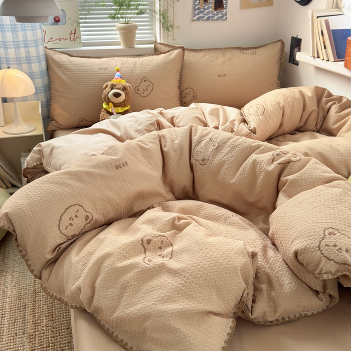 91家纺网 家纺一手货源 找家纺 典曼家纺 2026新款A类全棉华夫格提花贝壳边四件套 萌动时光-咖