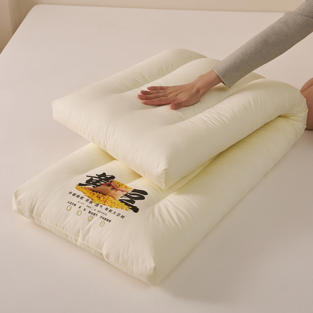 91家纺网 家纺一手货源 找家纺 乐可 2026新款大豆长枕黄豆双人枕枕头枕芯 黄豆双人长枕-1.8m