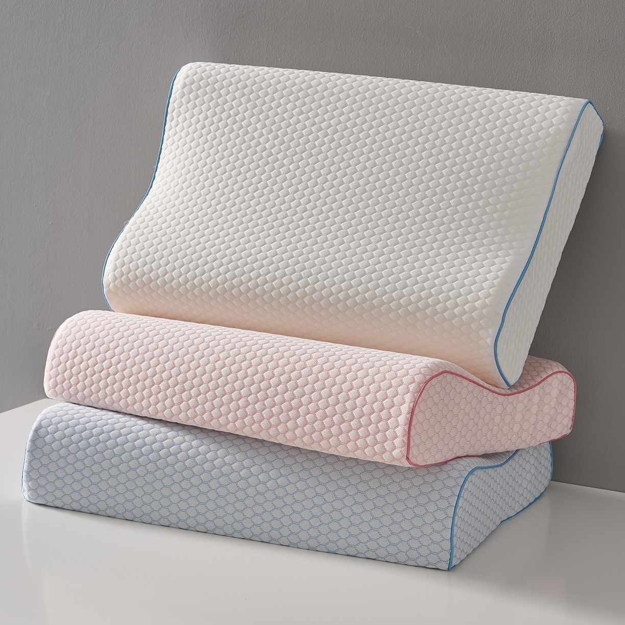 91家纺网 家纺一手货源 找家纺 乐可 2026新款慢回弹曲线水立方太空记忆枕枕头枕芯 组合图