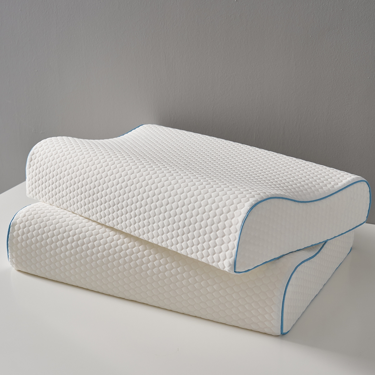 91家纺网 家纺一手货源 找家纺 乐可 2026新款慢回弹曲线水立方太空记忆枕枕头枕芯 水立方记忆枕-白