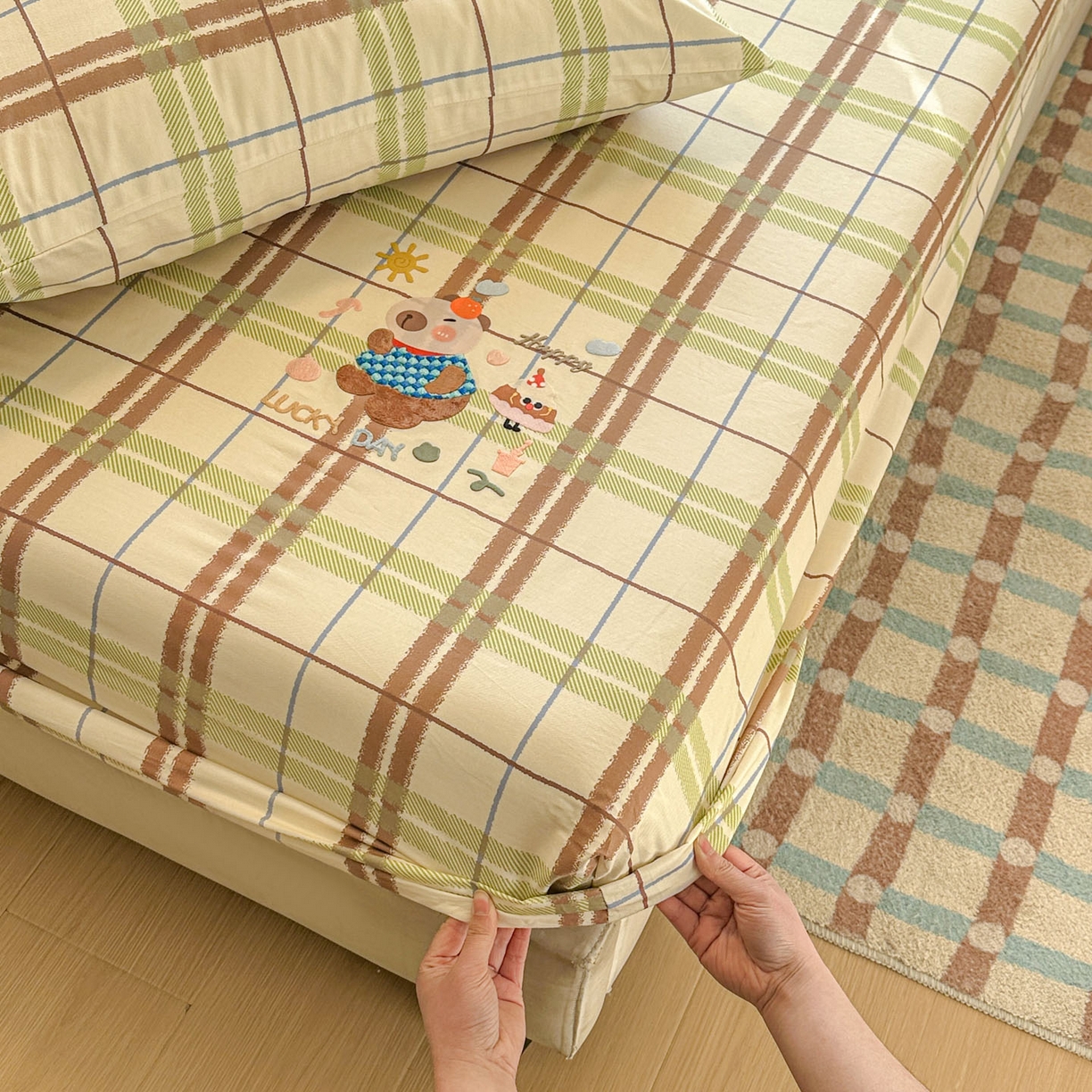 91家纺网 家纺一手货源 找家纺 （总）易辰美 2026新款13372全棉纯棉印花卡通床笠单品床笠单件单床笠