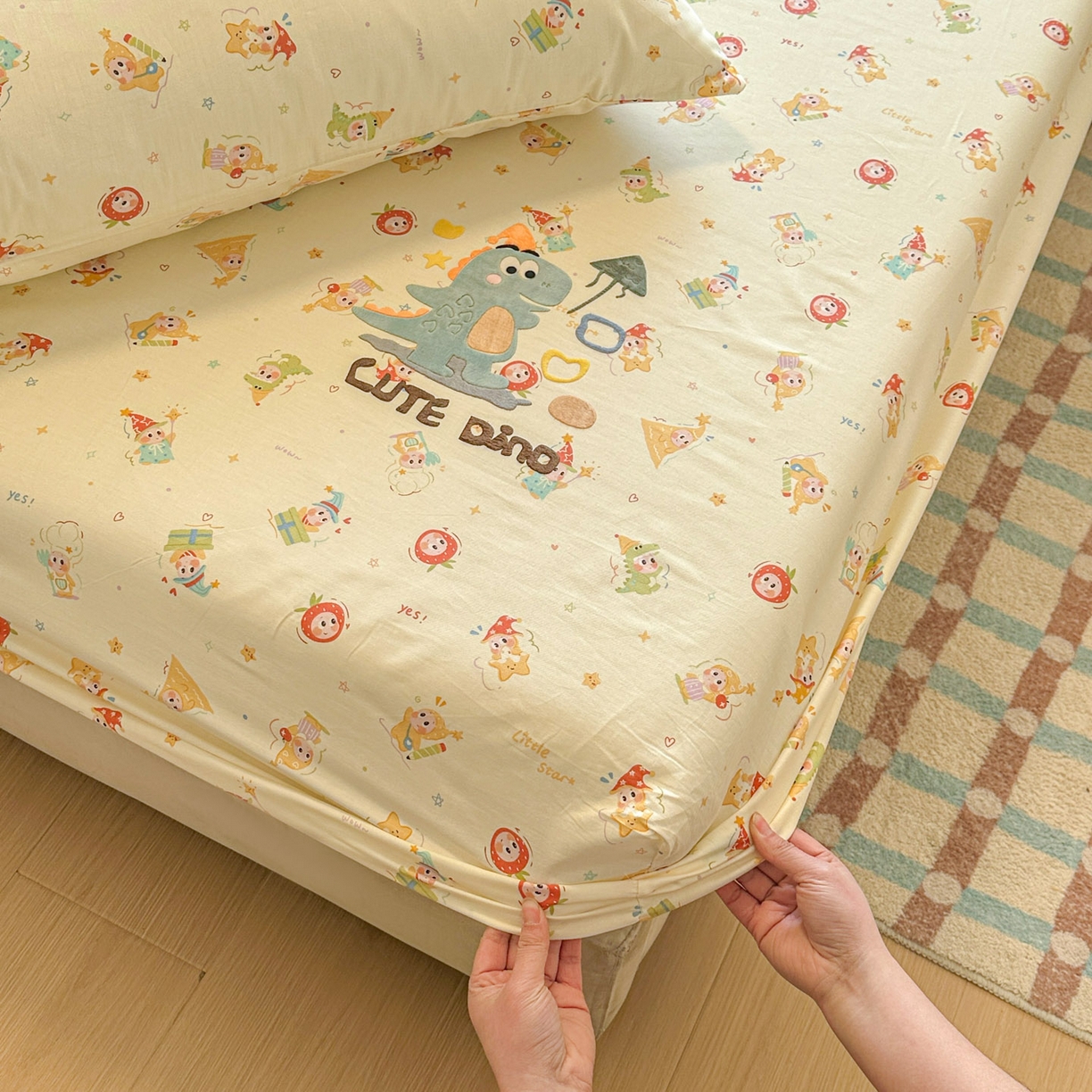 91家纺网 家纺一手货源 找家纺 （总）易辰美 2026新款13372全棉纯棉印花卡通床笠单品床笠单件单床笠