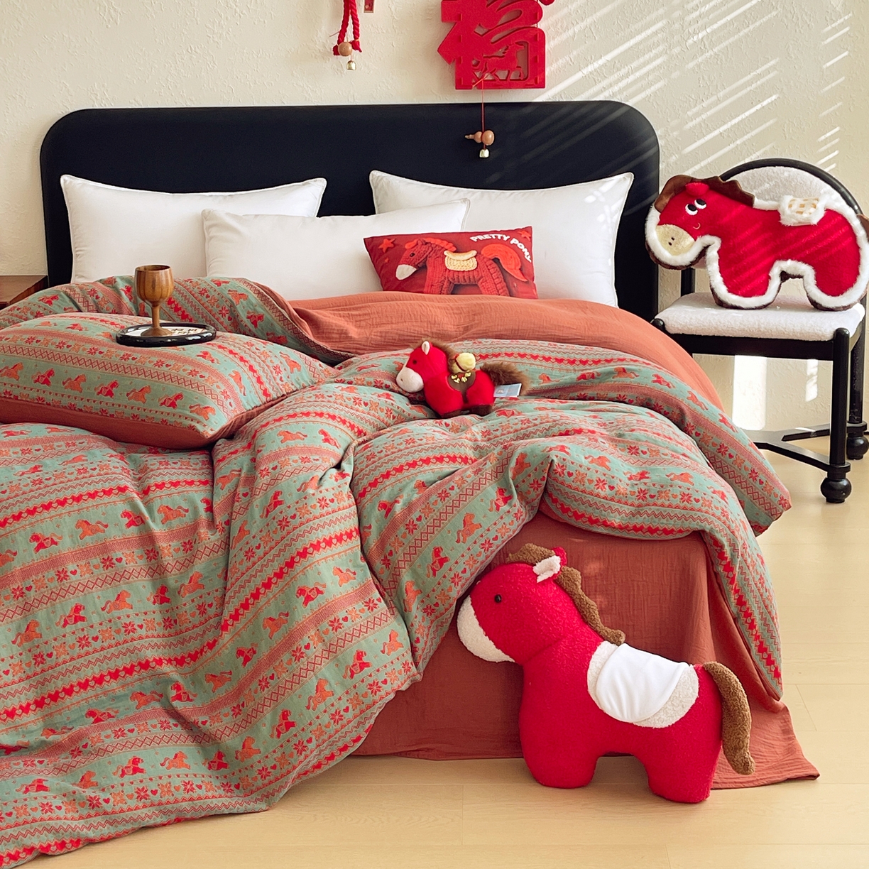 91家纺网 家纺一手货源 找家纺 春皖家纺 2026新款全棉色织双层纱提花百福系列拉链款-单被套 绿绝影