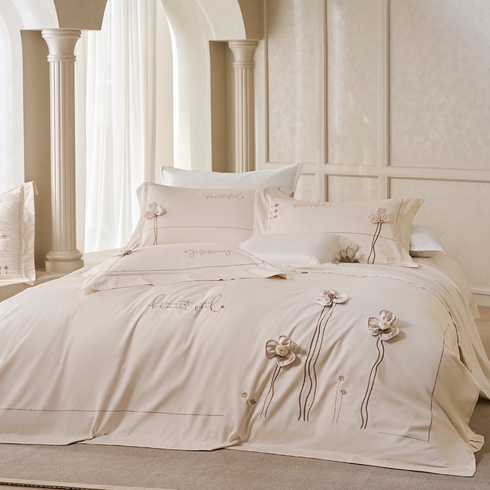 诗黛尔 2026春夏新款长绒棉刺绣洛薇尔系列四件套（会员-20） 洛薇尔 浅香槟