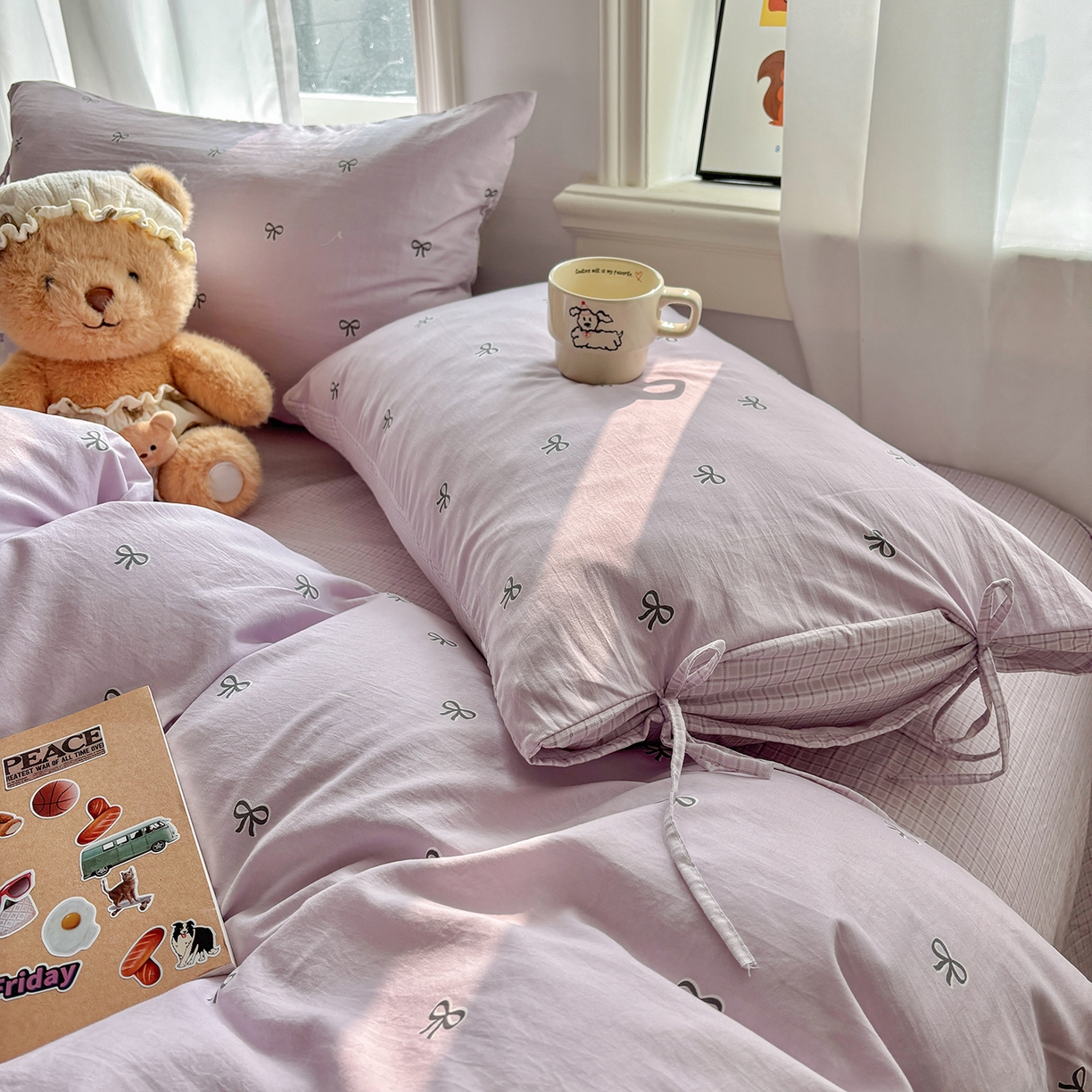 91家纺网 家纺一手货源 找家纺 金梦拉家纺 2026新款小清新绑带格纹碎花系列四件套-花园里系列 花园里-紫色蝴蝶结