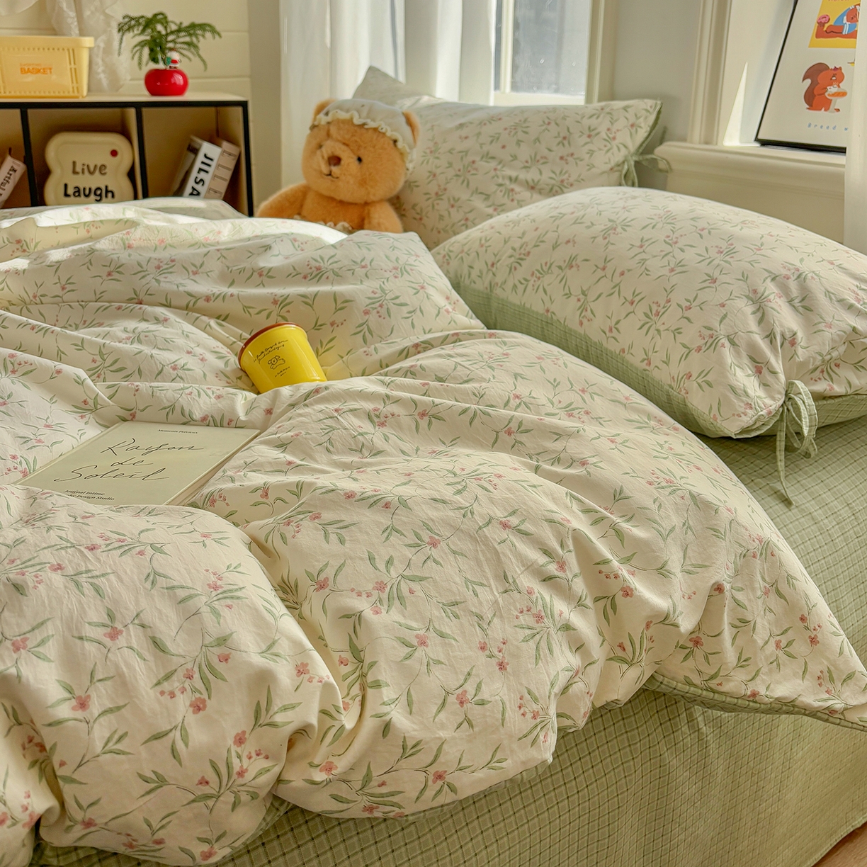 91家纺网 家纺一手货源 找家纺 金梦拉家纺 2026新款小清新绑带格纹碎花系列四件套-花园里系列 花园里-清新绿