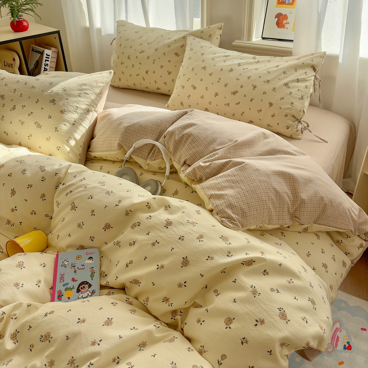 91家纺网 家纺一手货源 找家纺 金梦拉家纺 2026新款小清新绑带格纹碎花系列四件套-花园里系列 花园里-觅棠