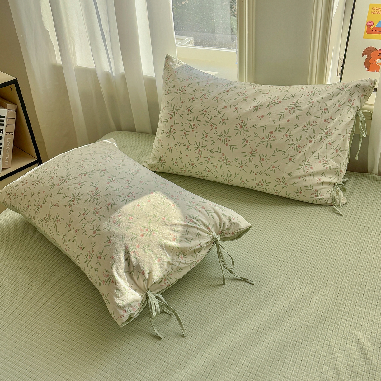 91家纺网 家纺一手货源 找家纺 金梦拉家纺 2026新款小清新绑带格纹碎花系列四件套-花园里系列 花园里-清新绿